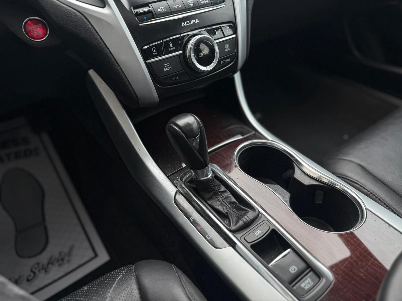 2015 Acura TLX Tech Photo