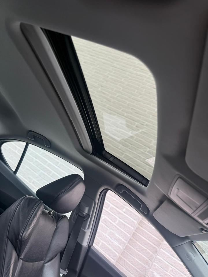 2015 Acura TLX Tech Photo