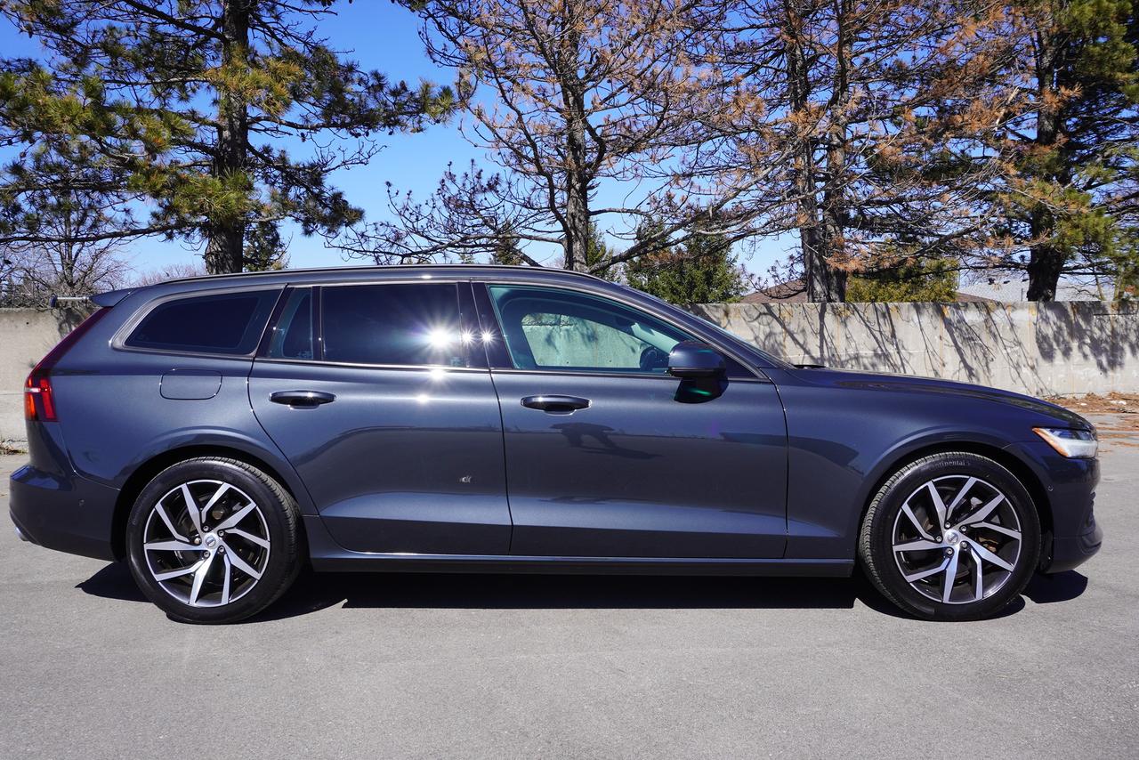 2019 Volvo V60 T6 / NO ACCIDENTS / TWEED INT / LOW KM'S/ MOMENTUM Photo