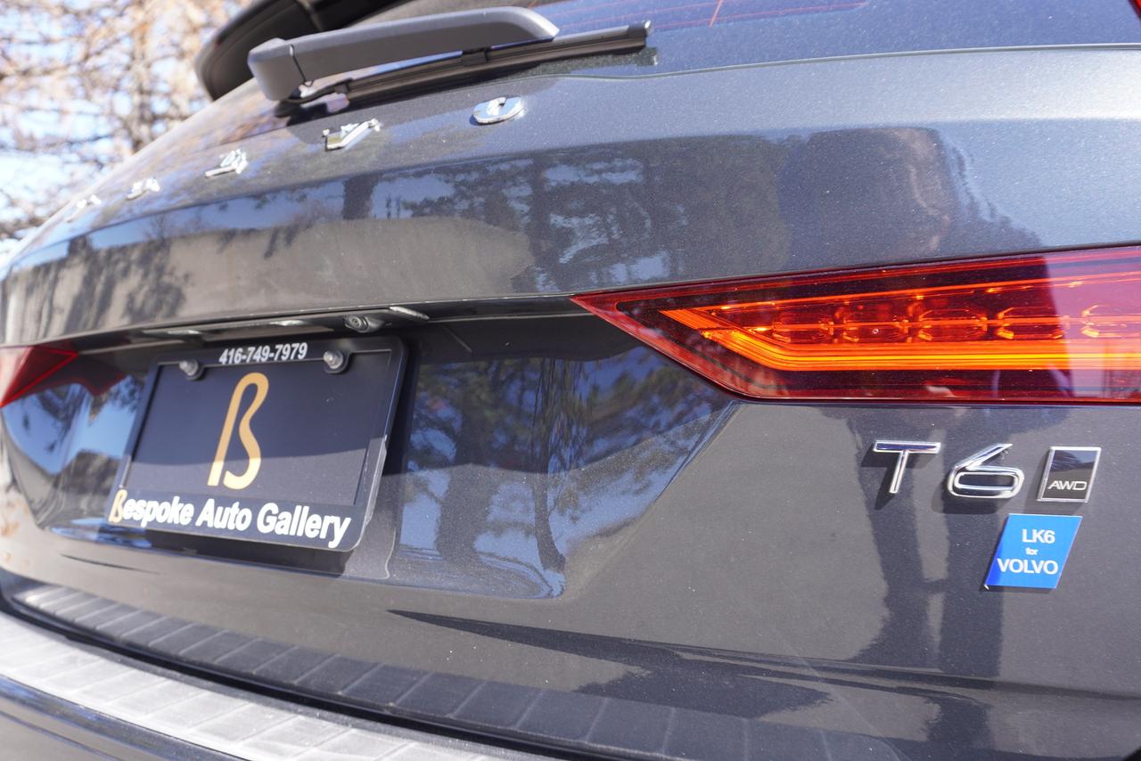 2019 Volvo V60 T6 / NO ACCIDENTS / TWEED INT / LOW KM'S/ MOMENTUM Photo