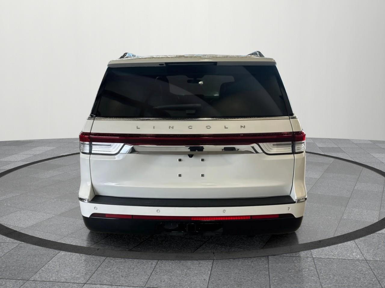 2022 Lincoln Navigator Reserve 4dr 4x4 Photo