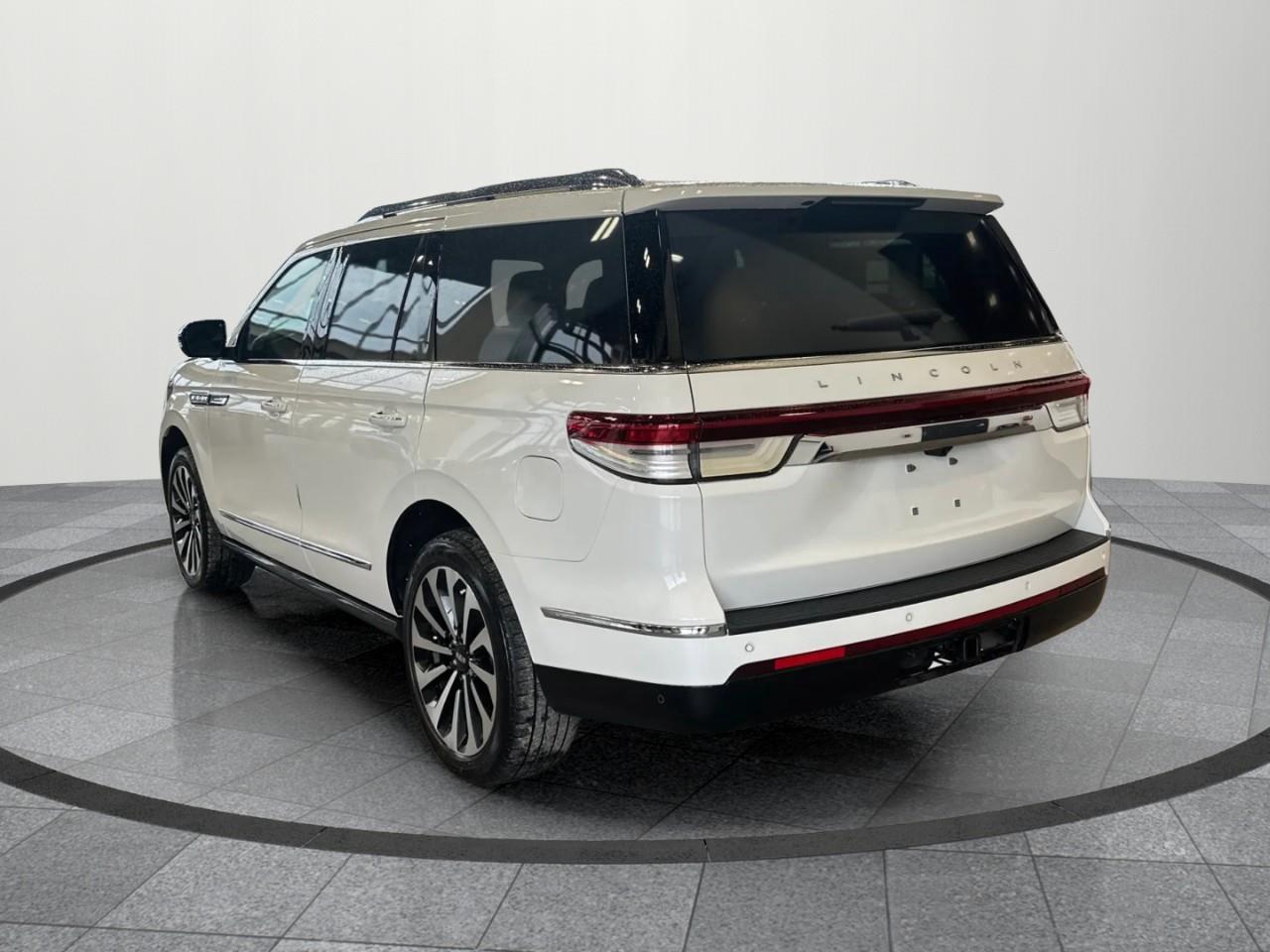 2022 Lincoln Navigator Reserve 4dr 4x4 Photo