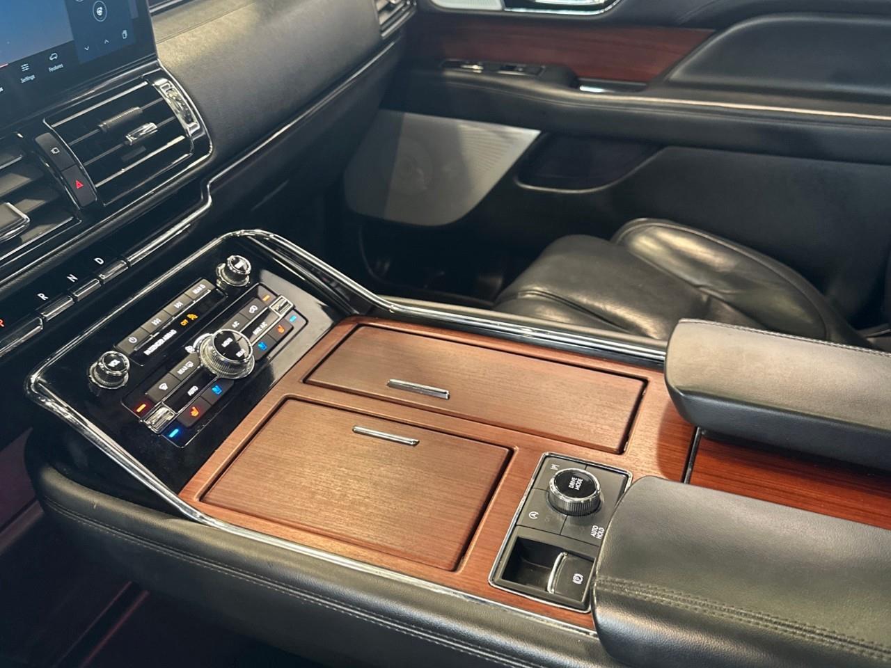 2022 Lincoln Navigator Reserve 4dr 4x4 Photo