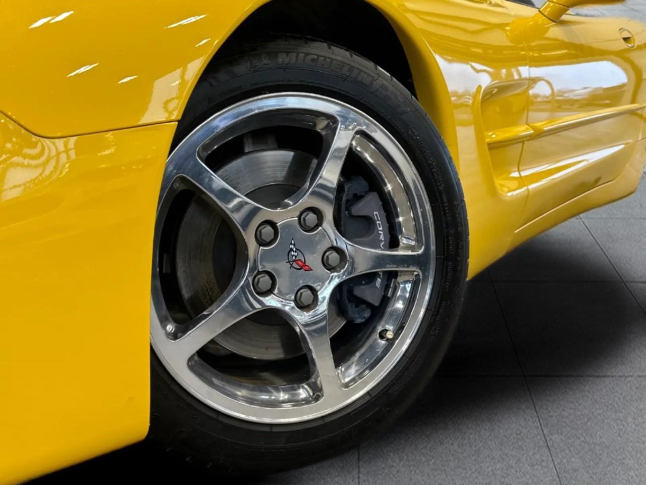 2002 Chevrolet Corvette Base 2dr Convertible Photo