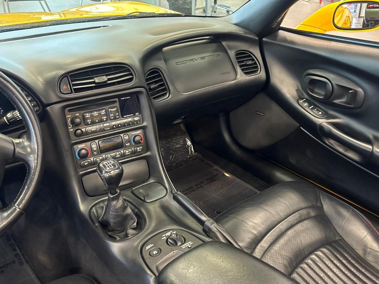 2002 Chevrolet Corvette Base 2dr Convertible Photo