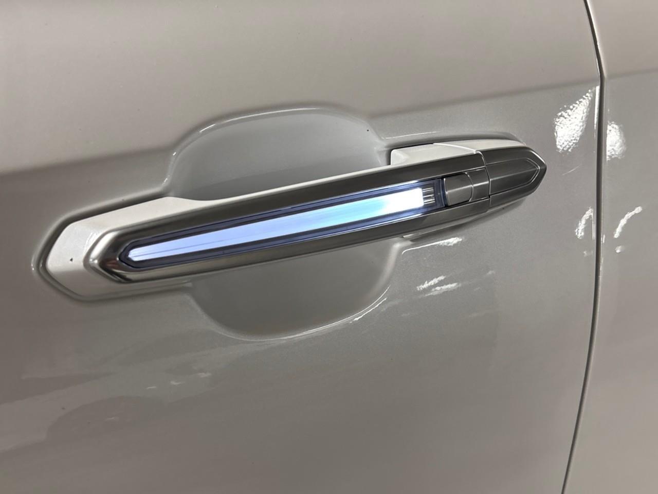 2019 Cadillac XT4 Premium Luxury 4dr All-Wheel Drive Photo