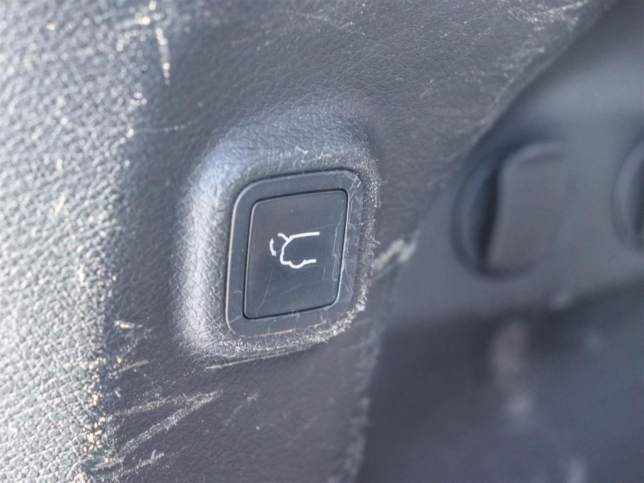 2019 Jeep Cherokee Trailhawk 4dr 4x4 Photo