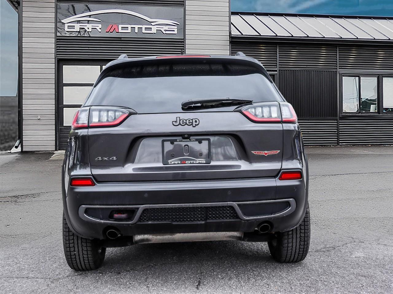 2019 Jeep Cherokee Trailhawk 4dr 4x4 Photo3