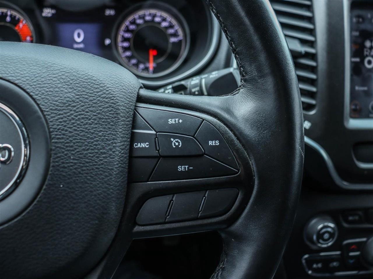 2019 Jeep Cherokee Trailhawk 4dr 4x4 Photo