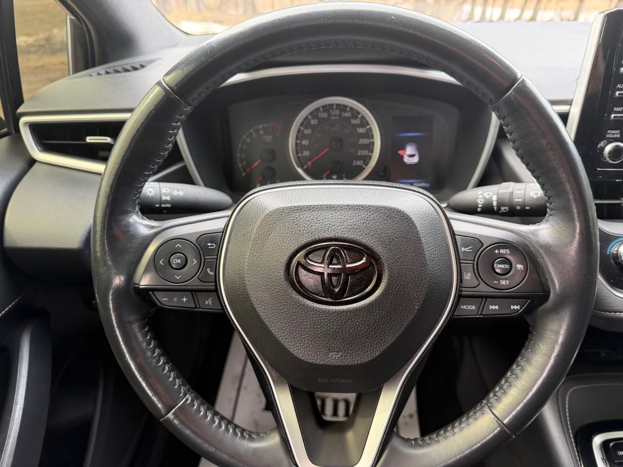 2019 Toyota Corolla Hatchback Base (M6) 5dr Photo