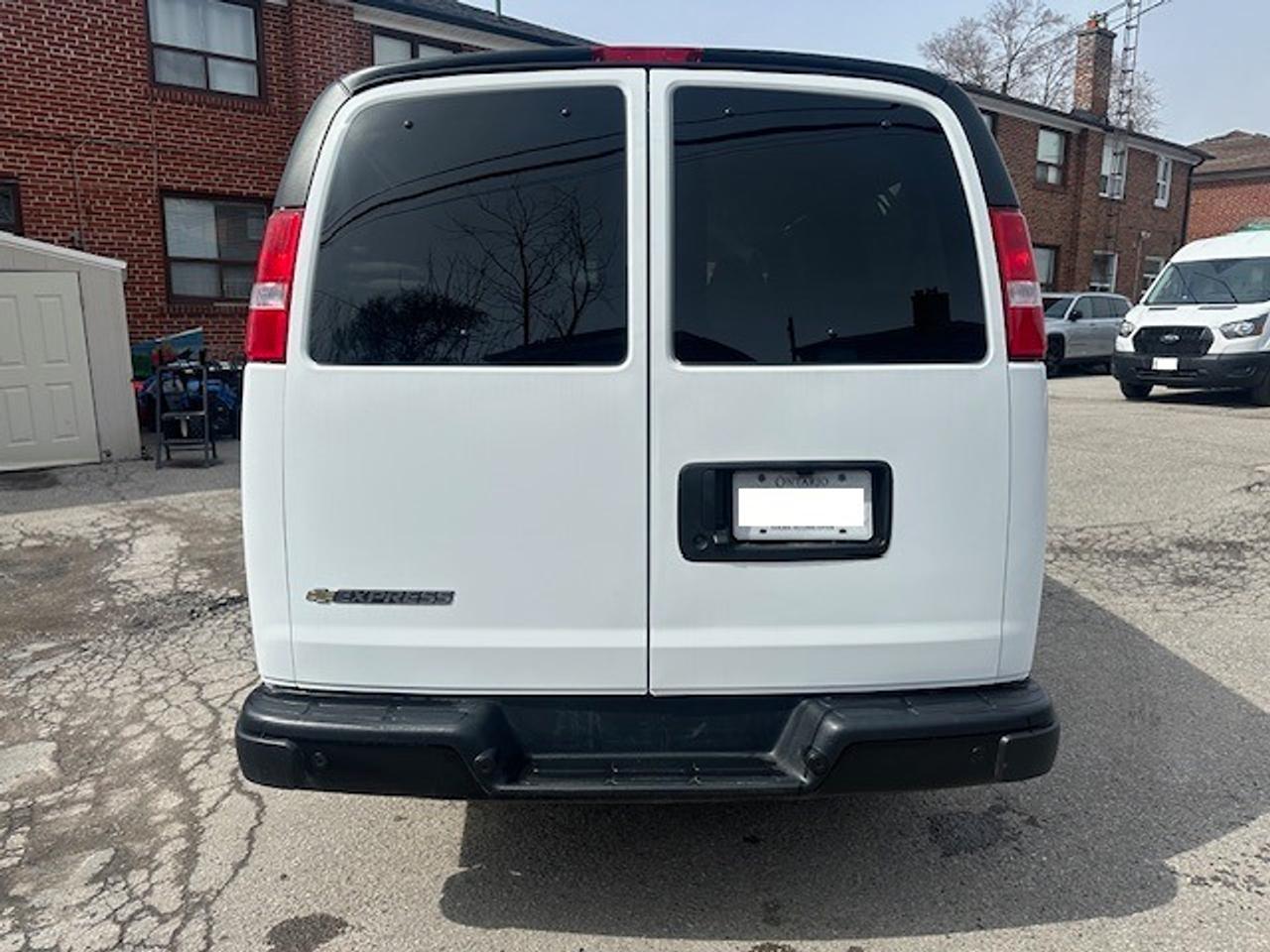 2025 Chevrolet Express RWD 3500 135" LS - 12 Passenger Van Photo4