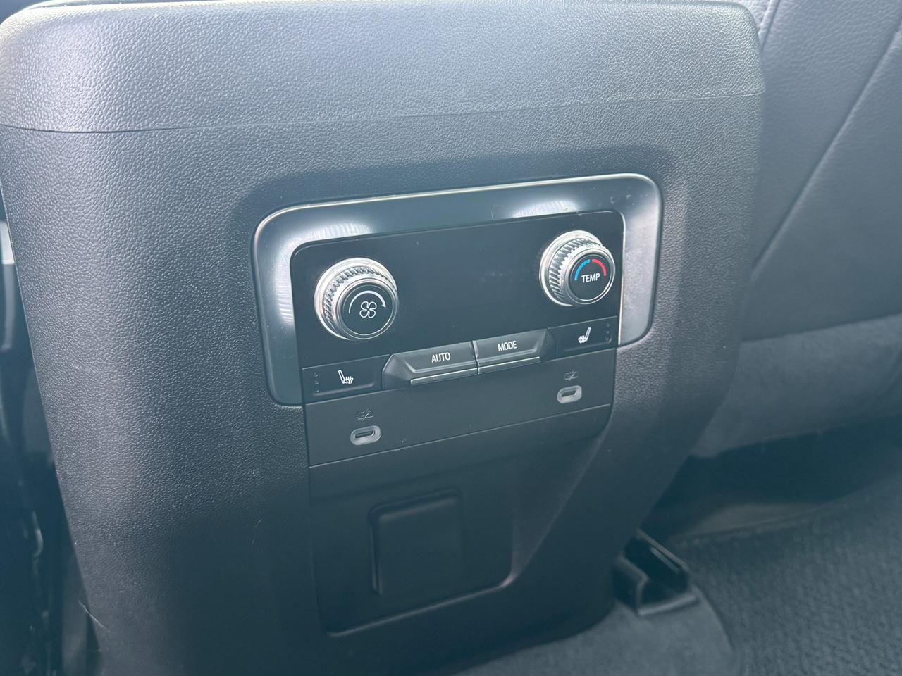 2021 GMC Yukon Denali 4X4 Photo