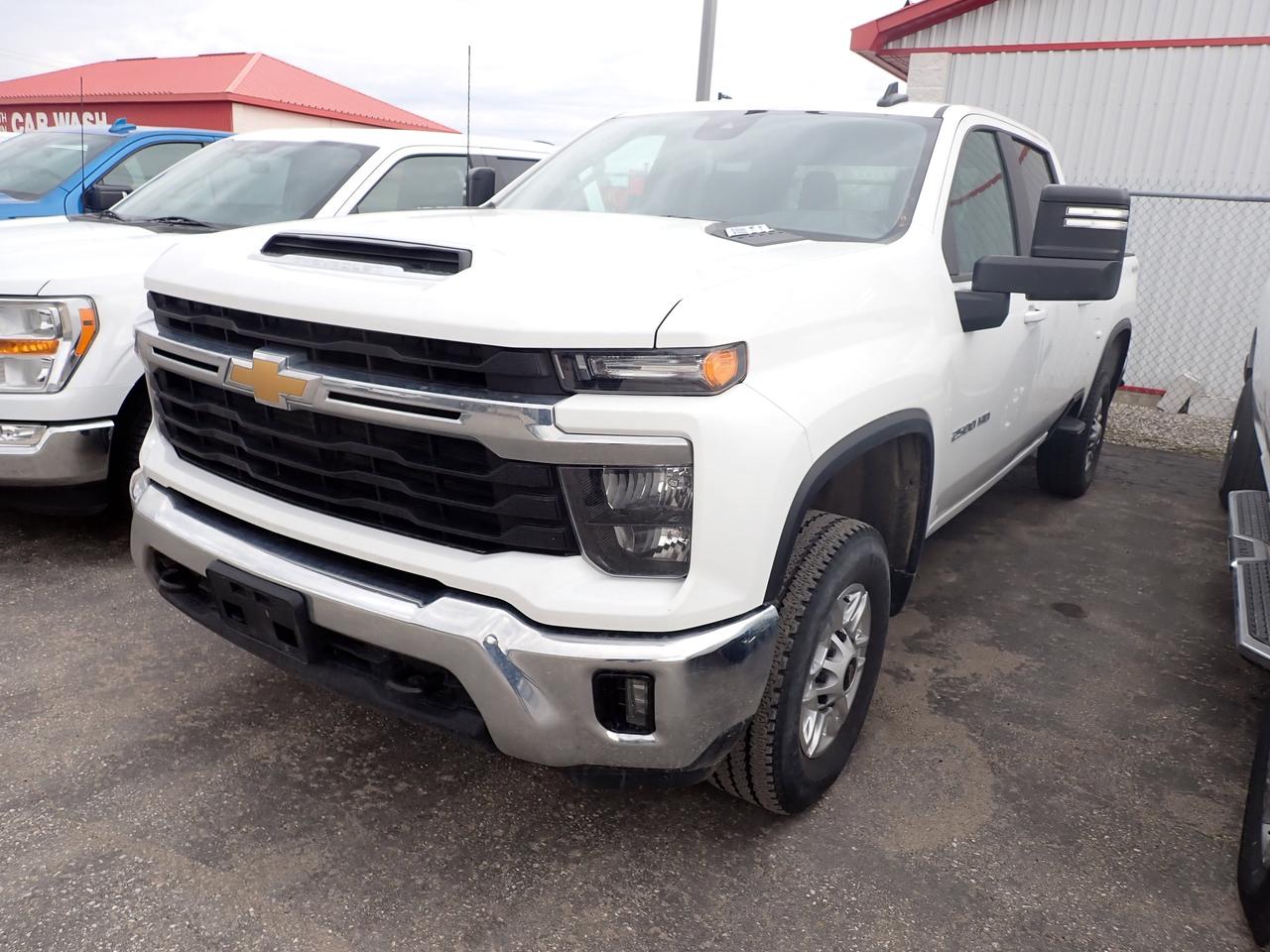 2025 Chevrolet SILVERADO 2500HD LT CREW CAB 4WD Photo