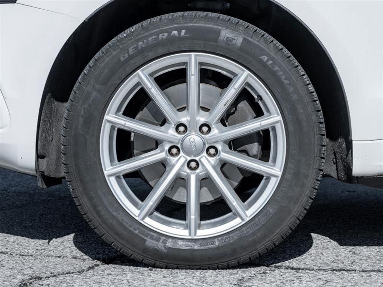 2016 Audi Q5 hybrid 2.0T 4dr All-Wheel Drive quattro Sport Utility Photo