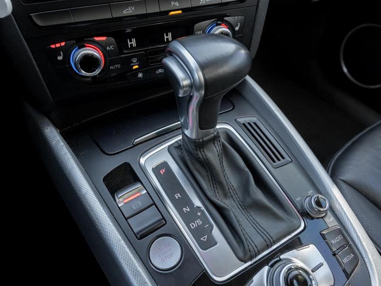 2016 Audi Q5 hybrid 2.0T 4dr All-Wheel Drive quattro Sport Utility Photo