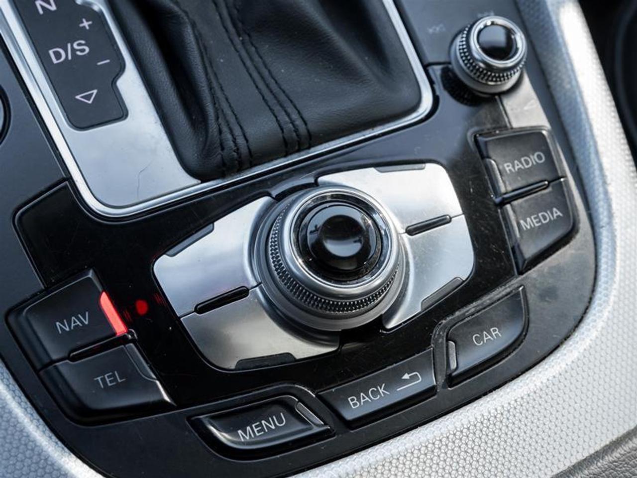 2016 Audi Q5 hybrid 2.0T 4dr All-Wheel Drive quattro Sport Utility Photo