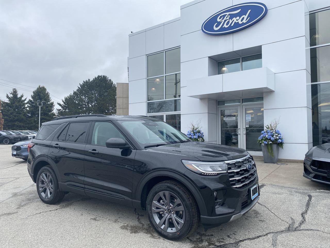 2026 Ford Explorer Active Photo0