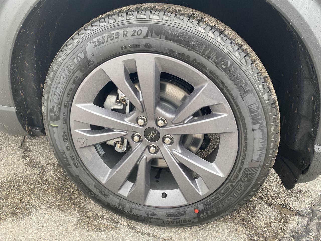 2026 Ford Explorer Active Photo