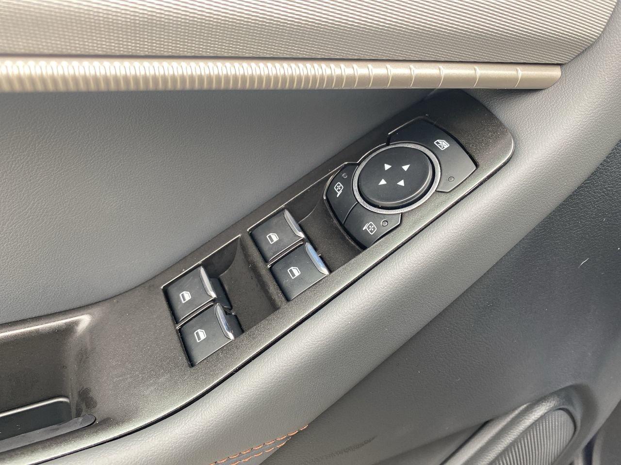 2026 Ford Explorer Active Photo