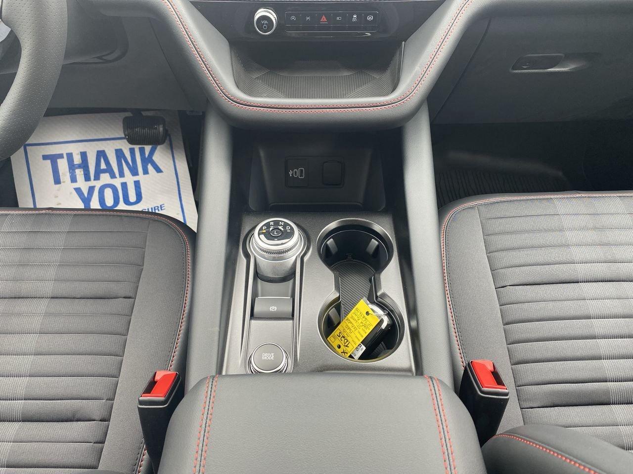 2026 Ford Explorer ST-Line Photo