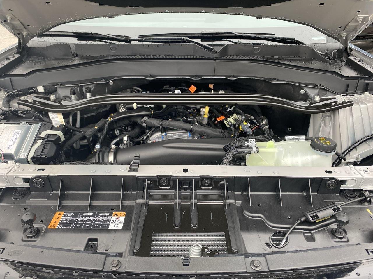 2026 Ford Explorer ST-Line Photo