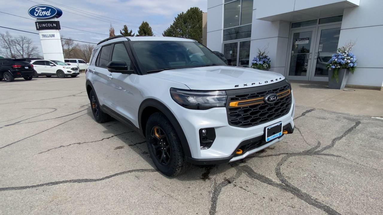 2026 Ford Explorer TREMOR Photo