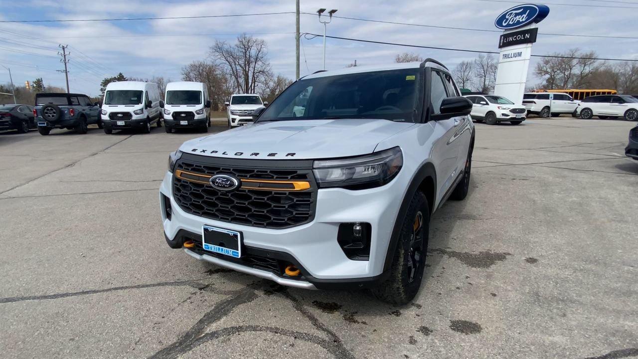 2026 Ford Explorer TREMOR Photo
