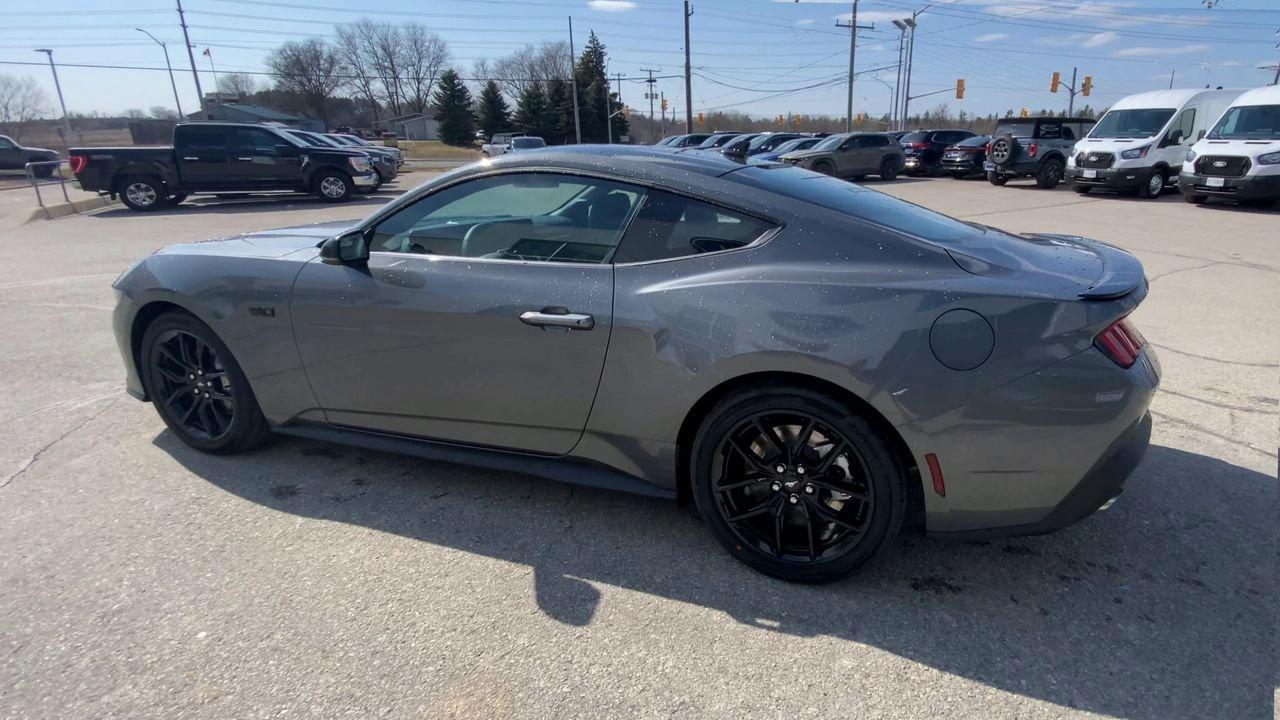 2026 Ford Mustang GT Premium Photo