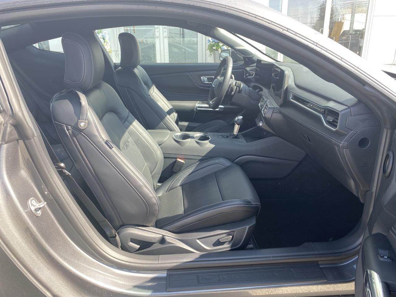 2026 Ford Mustang GT Premium Photo