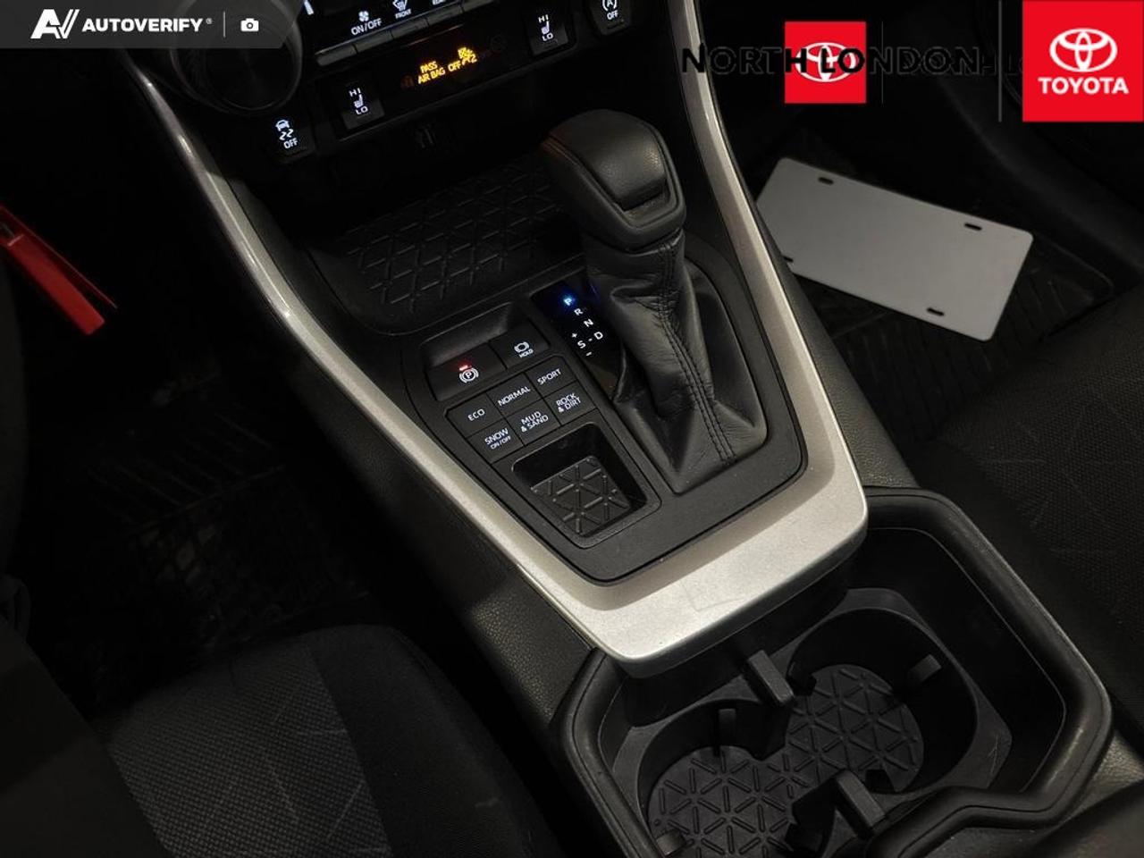 2024 Toyota RAV4 LE 4dr All-wheel Drive Photo