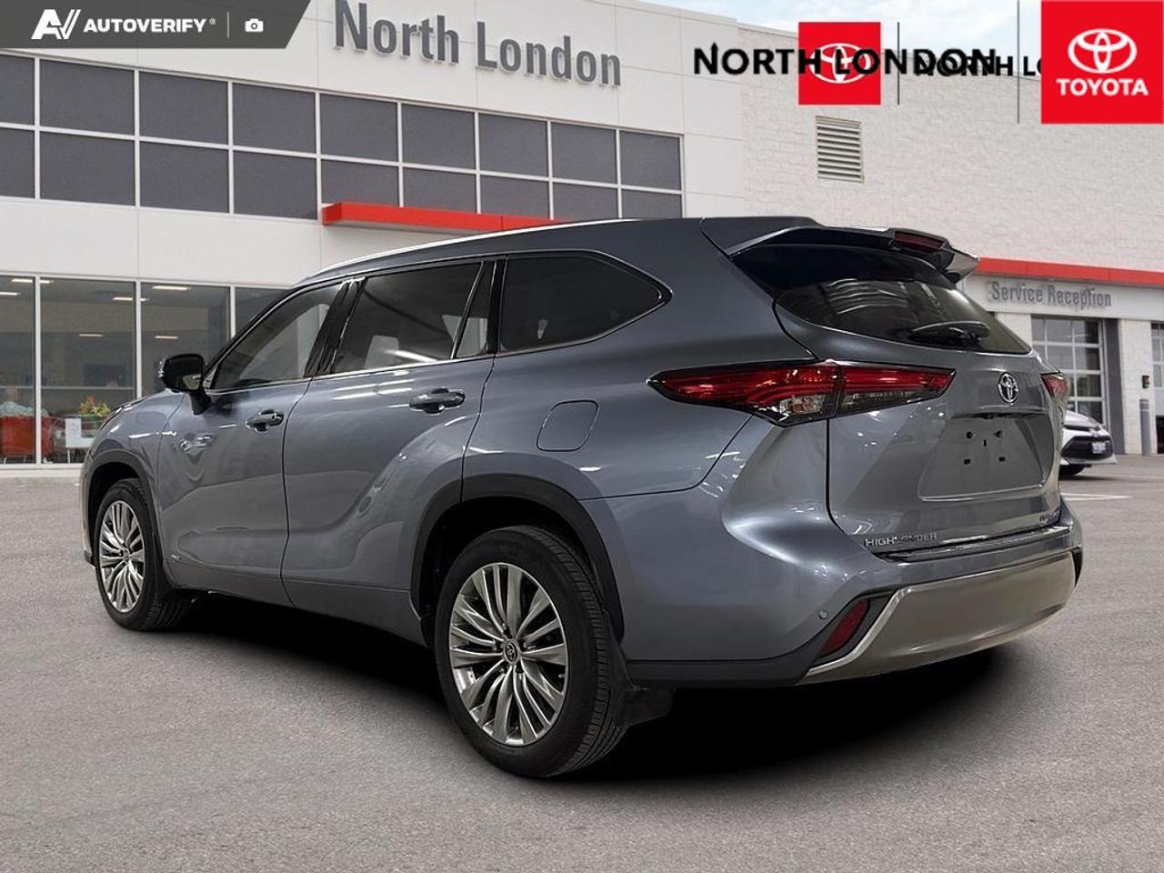 2023 Toyota Highlander Hybrid Limited 4dr All-Wheel Drive Photo3