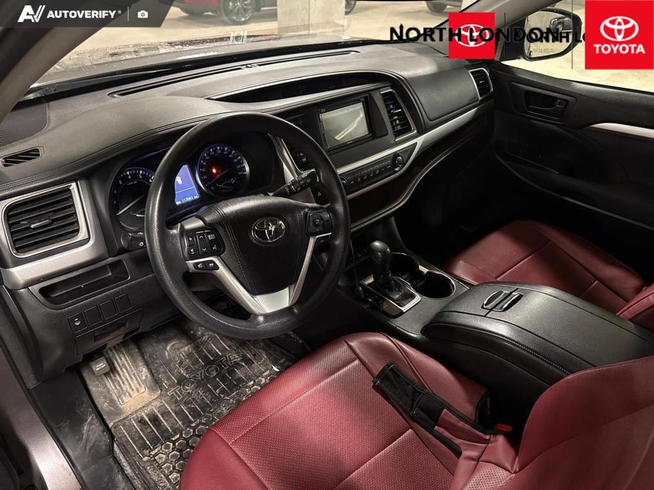 2016 Toyota Highlander LE 4dr All-wheel Drive Photo