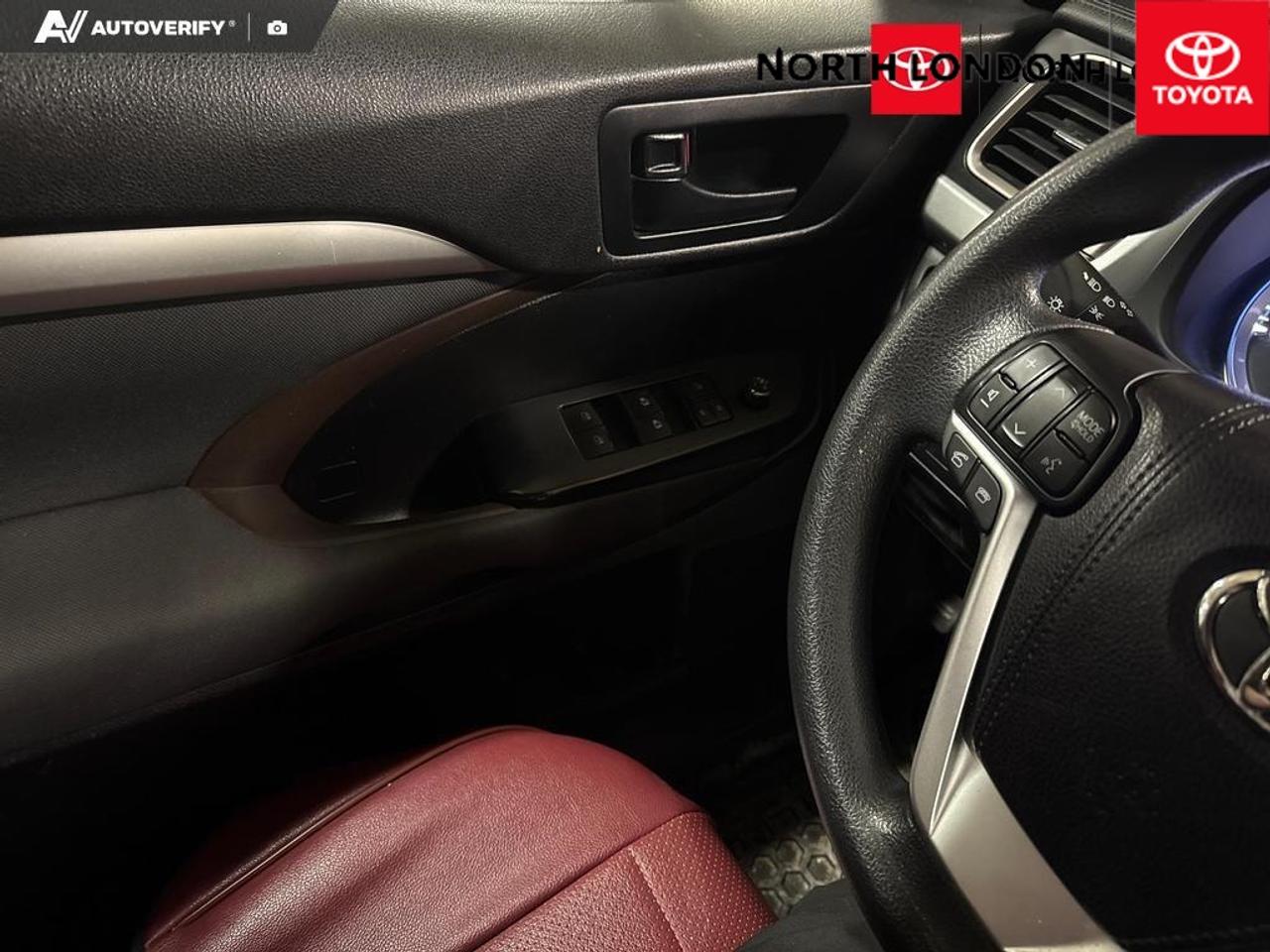 2016 Toyota Highlander LE 4dr All-wheel Drive Photo