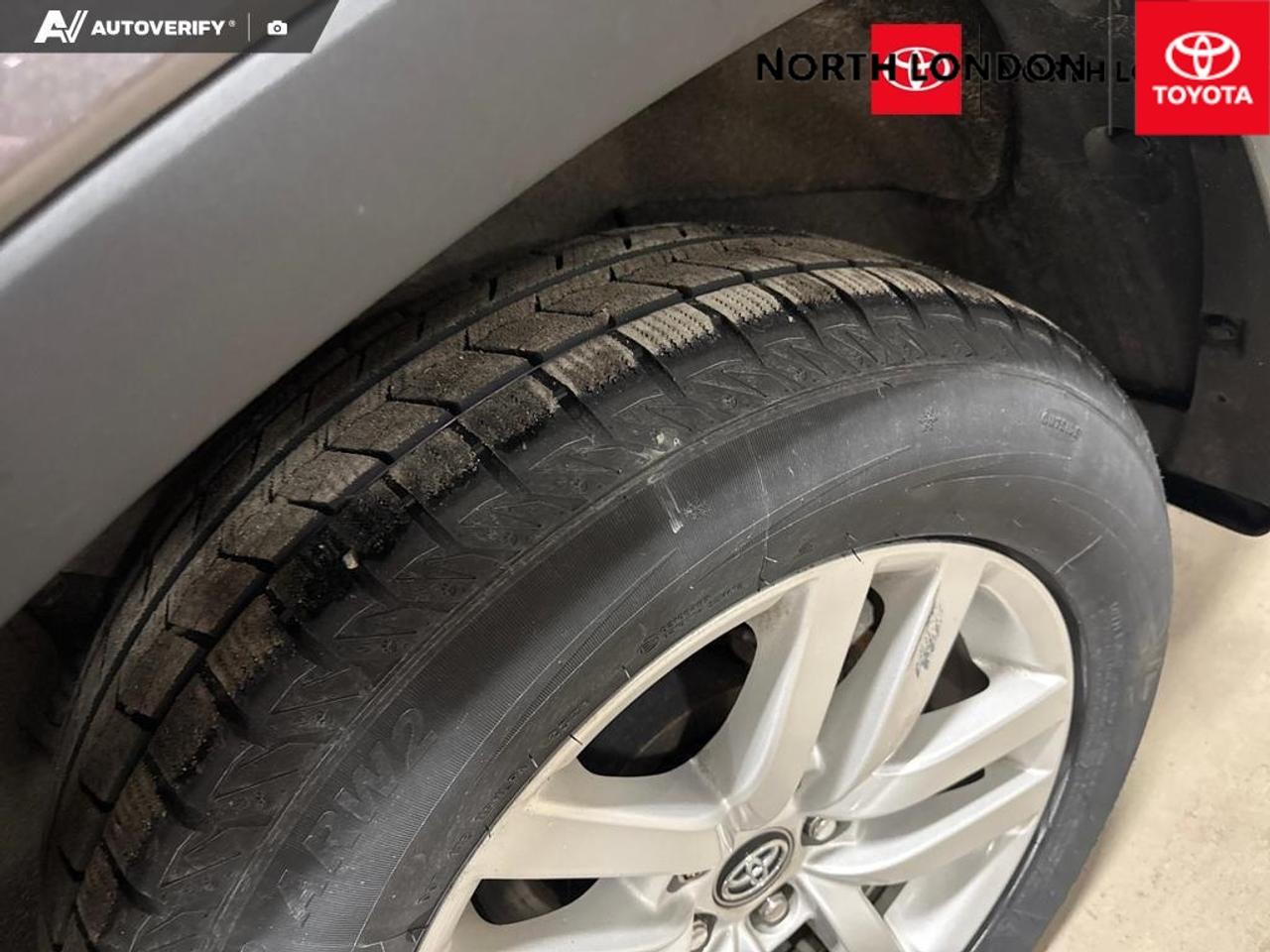 2016 Toyota Highlander LE 4dr All-wheel Drive Photo