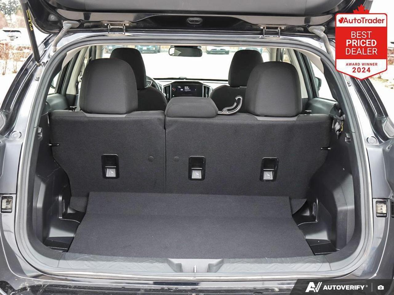 2024 Subaru Impreza Touring 4dr Hatchback Photo