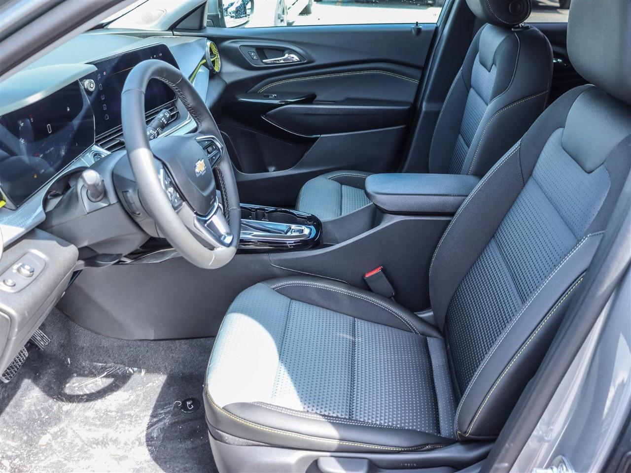2026 Chevrolet Trax Fwd 4dr Lt Photo