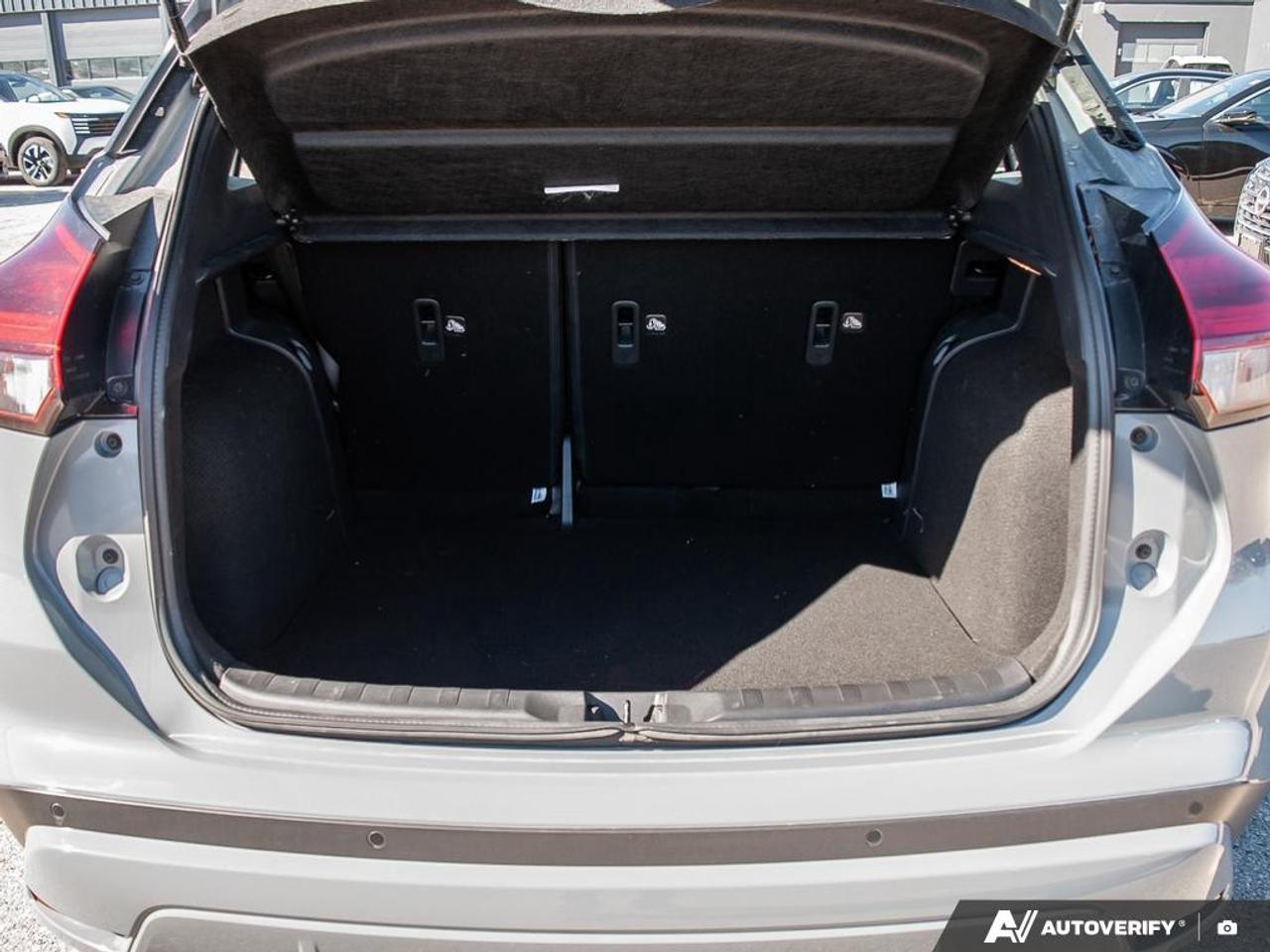 2024 Nissan Kicks SR 4dr Front-Wheel Drive Photo