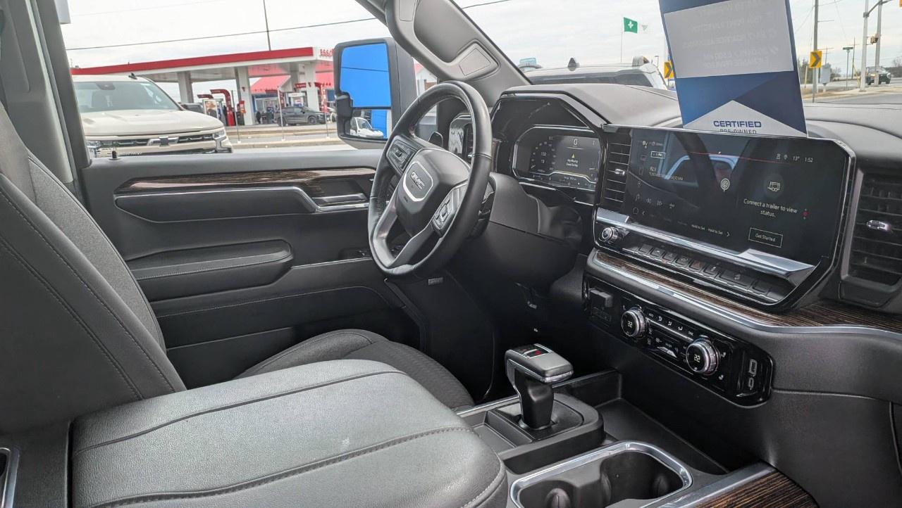 2024 GMC Sierra 1500 Crew Cab Standard Box 4-Wheel Drive Elevation Photo