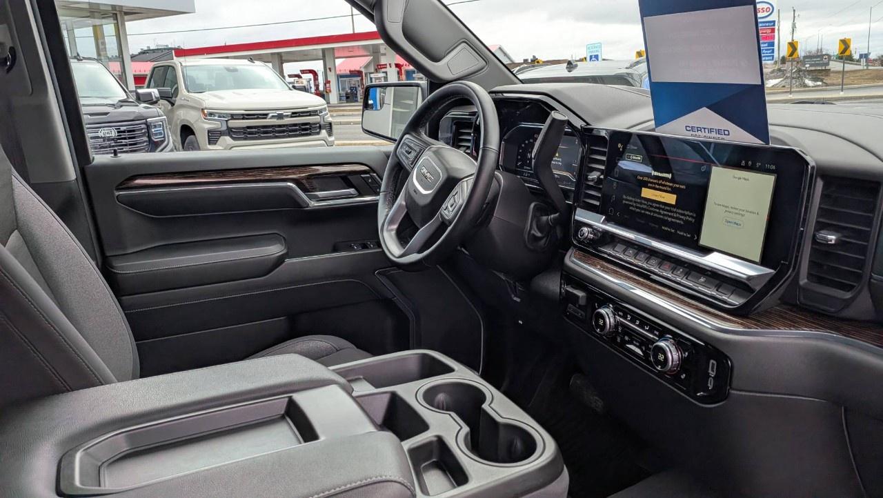 2024 GMC Sierra 1500 Crew Cab Standard Box 4-Wheel Drive Elevation Photo