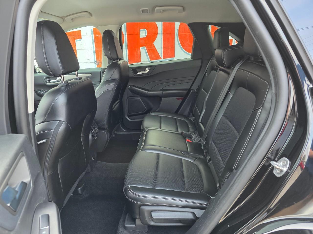 2022 Ford Escape SEL 4dr All-Wheel Drive Photo