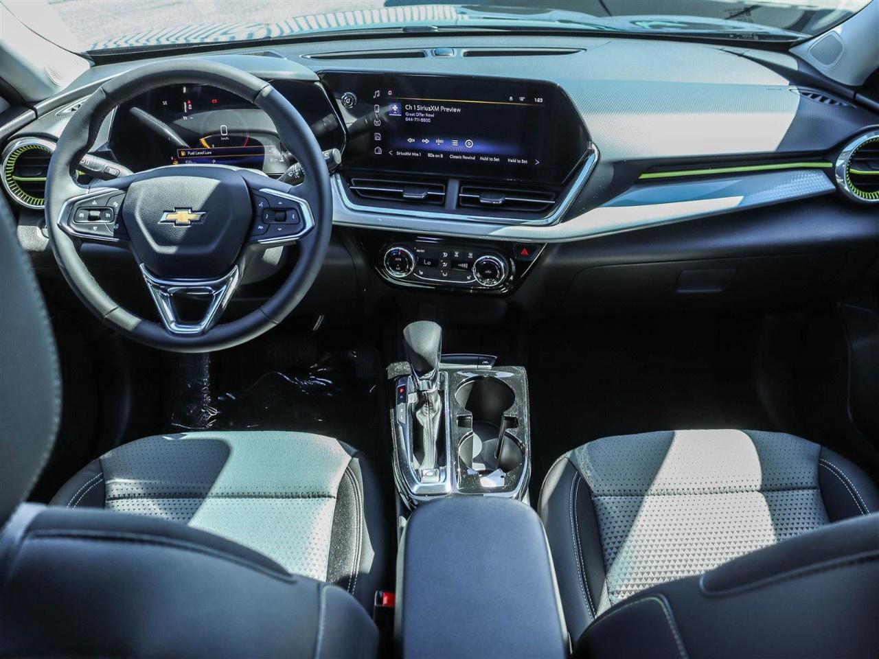 2026 Chevrolet Trax Fwd 4dr Lt Photo