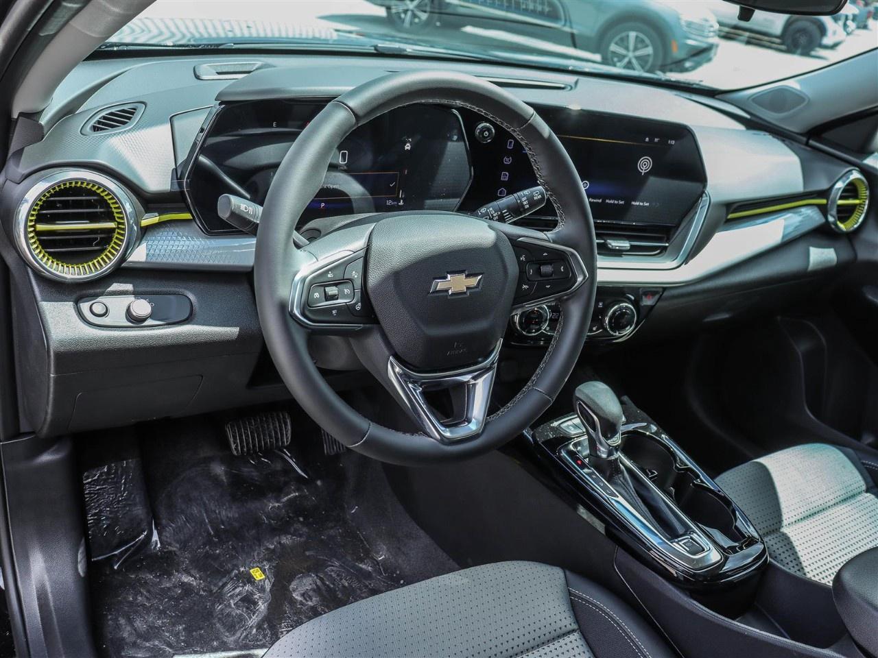 2026 Chevrolet Trax Fwd 4dr Lt Photo