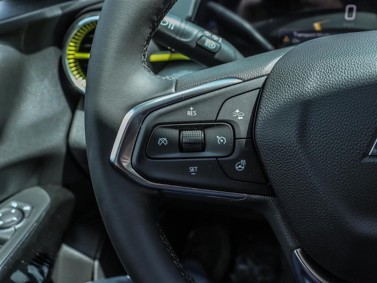 2026 Chevrolet Trax Fwd 4dr Lt Photo