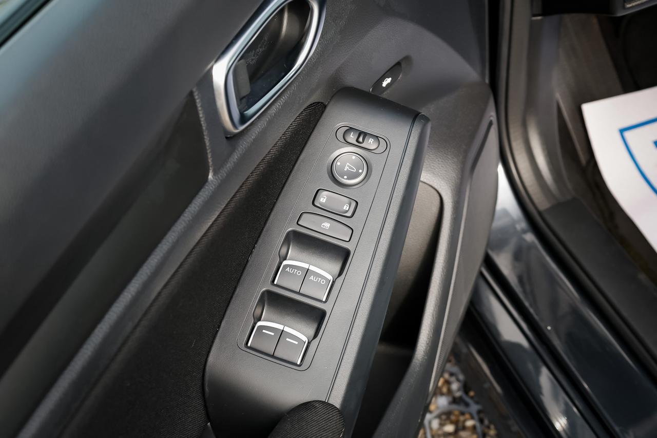 2022 Honda Civic LX 4dr Sedan Photo