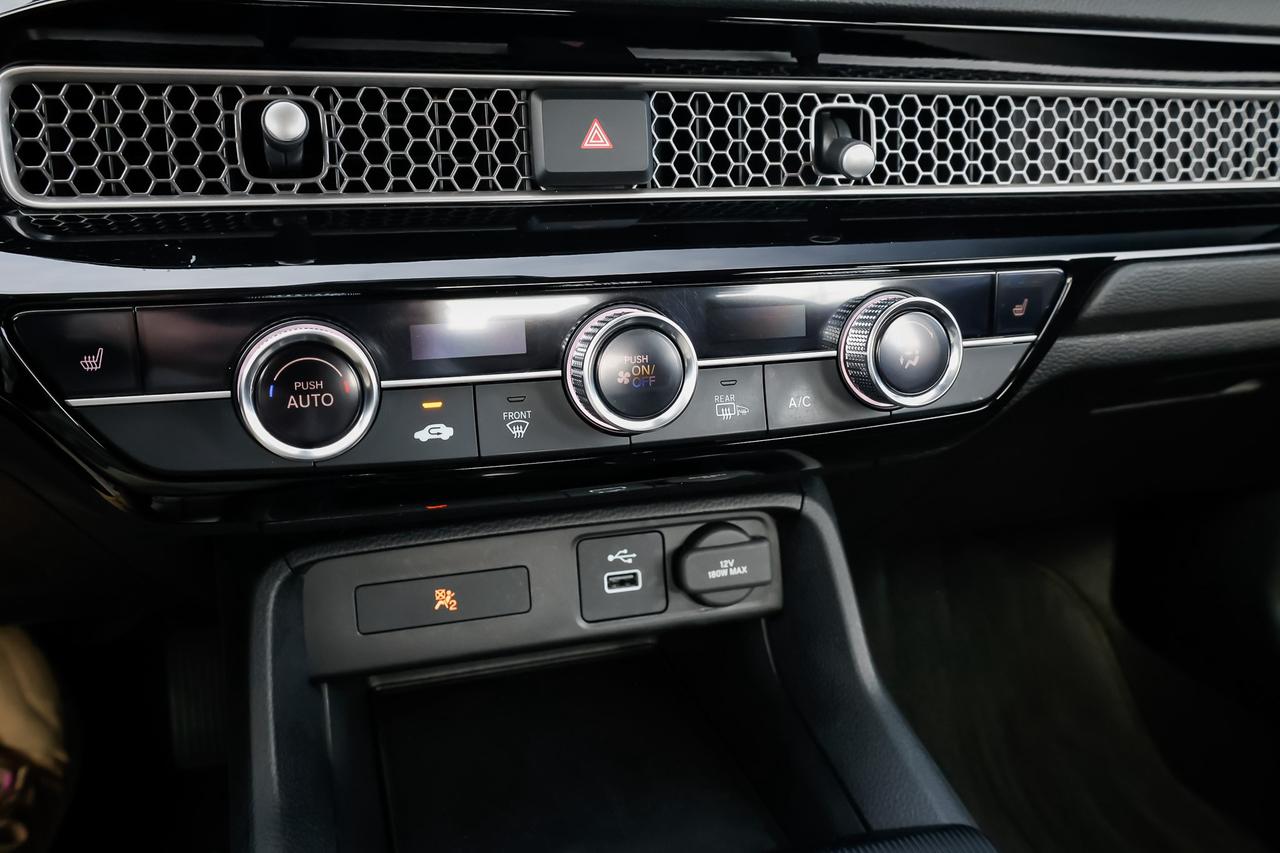 2022 Honda Civic LX 4dr Sedan Photo