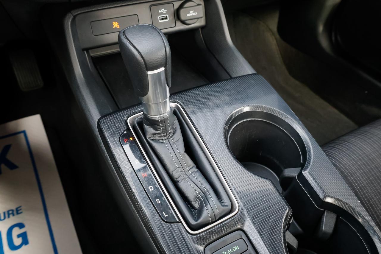 2022 Honda Civic LX 4dr Sedan Photo