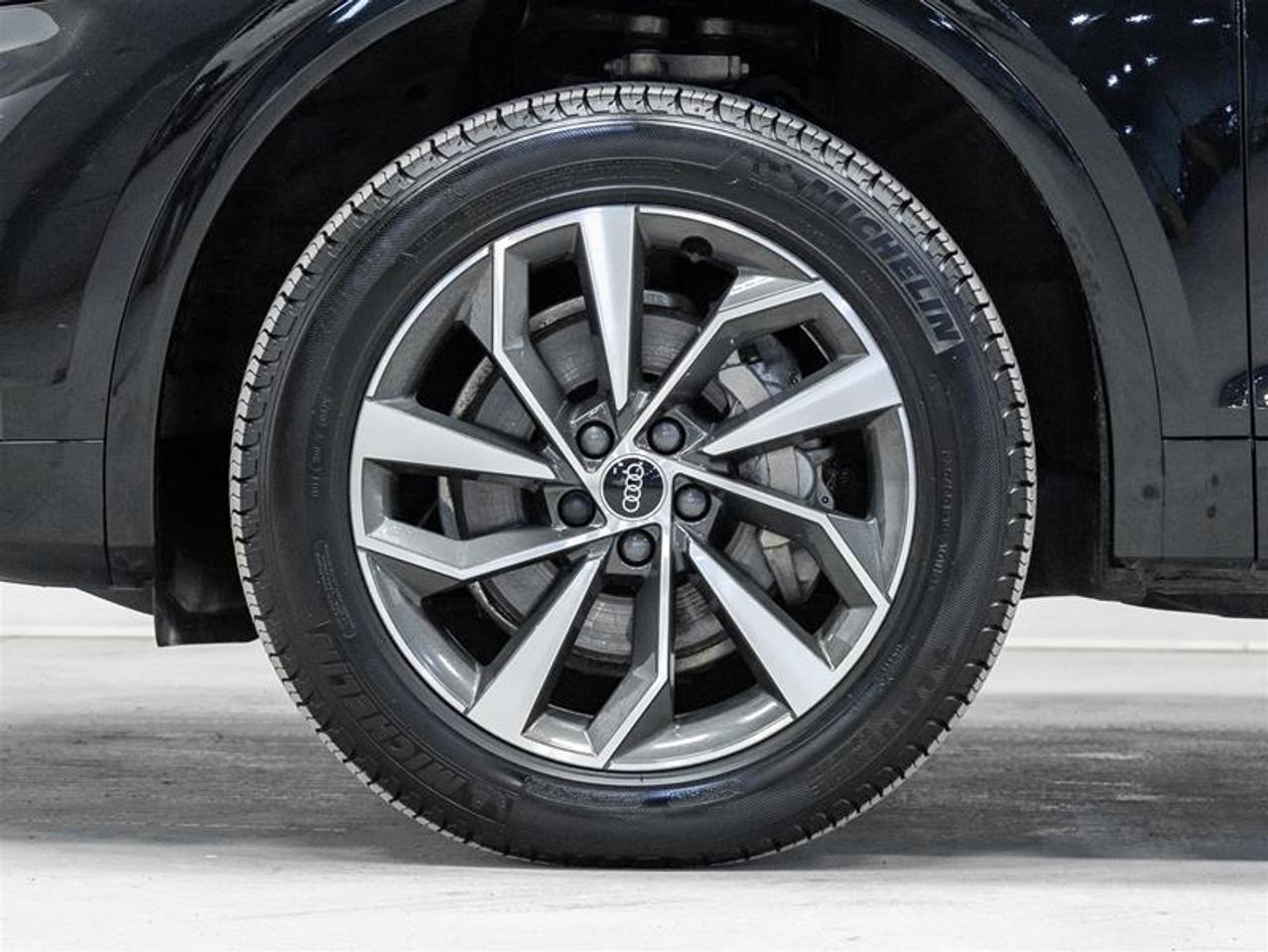 2023 Audi Q5 45 Progressiv 4dr All-Wheel Drive quattro Sport Utility Photo