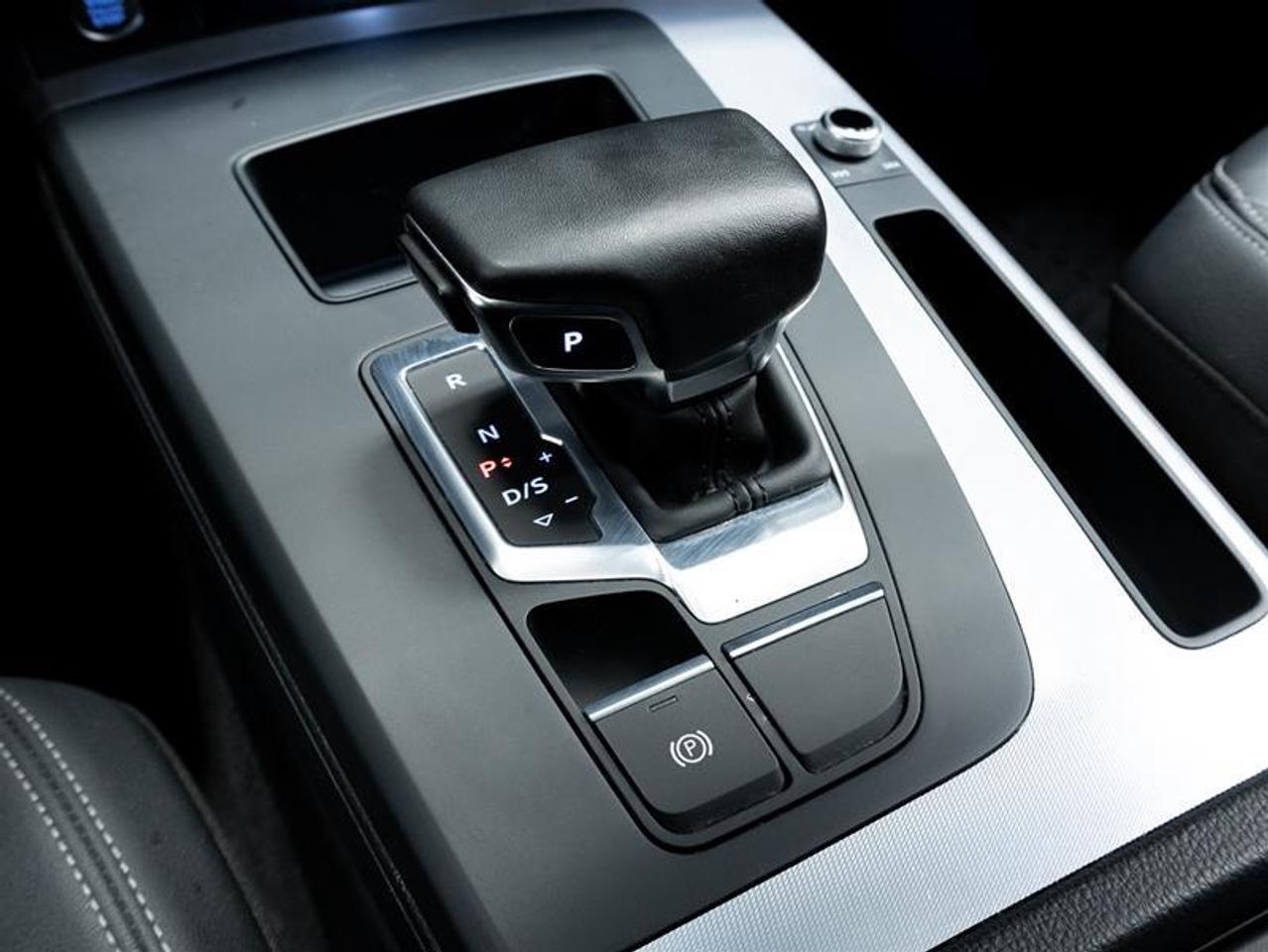 2023 Audi Q5 45 Progressiv 4dr All-Wheel Drive quattro Sport Utility Photo