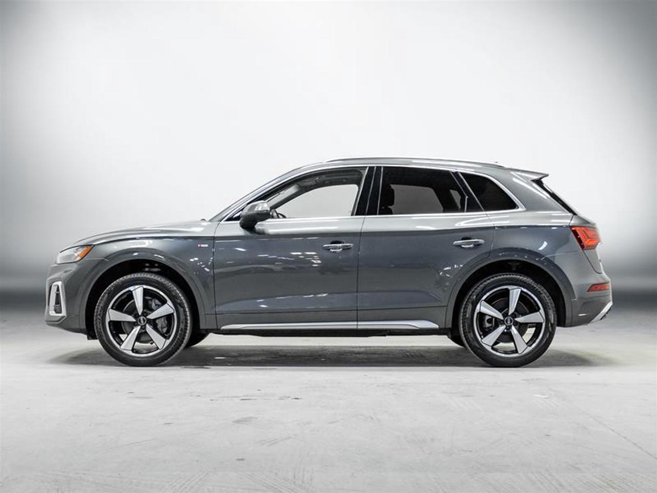 2025 Audi Q5 45 Progressiv 4dr All-Wheel Drive quattro Sport Utility Photo3