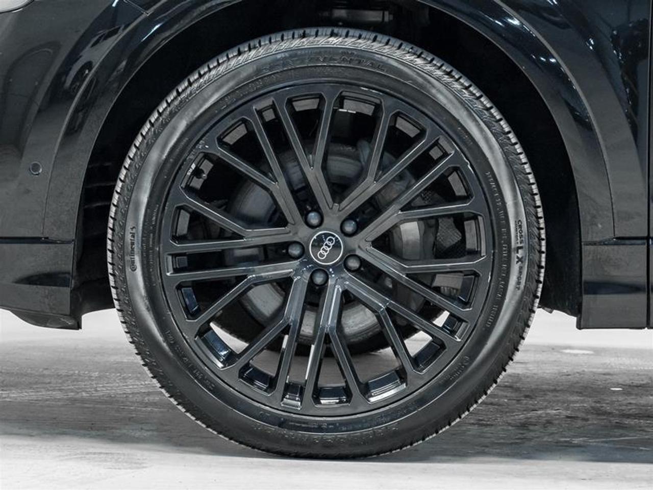 2024 Audi Q8 55 Technik 4dr All-Wheel Drive quattro Sport Utility Photo4